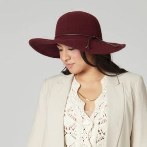Francesca's C.C 100% Wool Felt floppy hat NWT